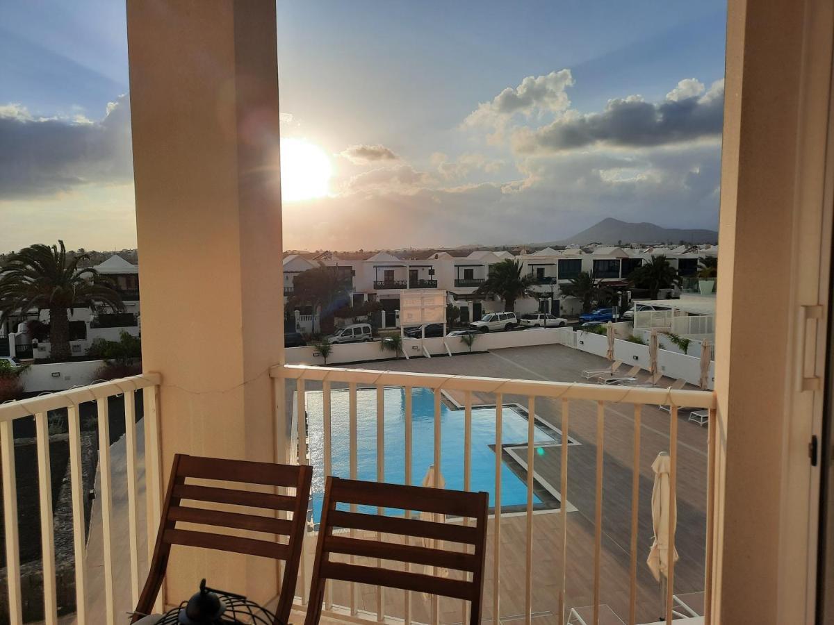 Homeforguest Sunset Senator With Pool And Terrace In Costa Teguise Zewnętrze zdjęcie